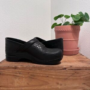 DANSKO Black Leather Women's Clogs